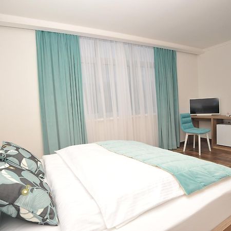 Motel As Hadžići Екстериор снимка