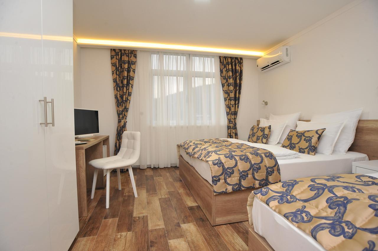 Motel As Hadžići Екстериор снимка